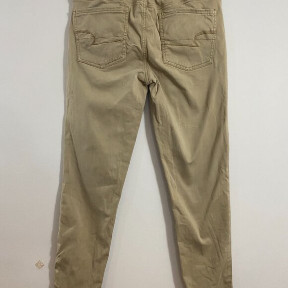 American Eagle Khaki Straight Leg Pant, Size 8 - Picture 4 of 7